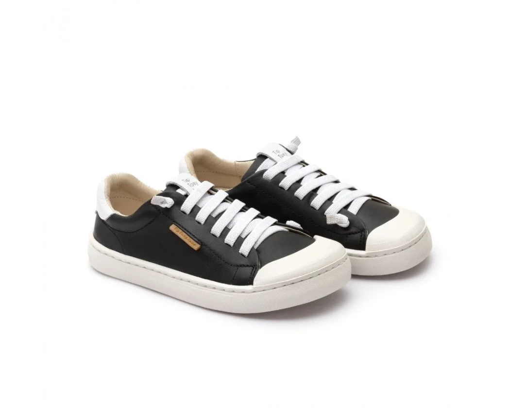 CALCADO INFANTIL EM COURO VOLT TIP TOEY JOEY